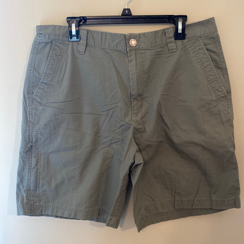 COLUMBIA MENS CARGO SHORTS